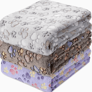 Cute Shop 51 Plyšové deky pro psy – sada 3 ks, motiv tlapek a kosti