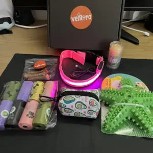 set pro psa – LED obojek a Dentální hračka 16 set pro psa – LED obojek a Dentální hračka